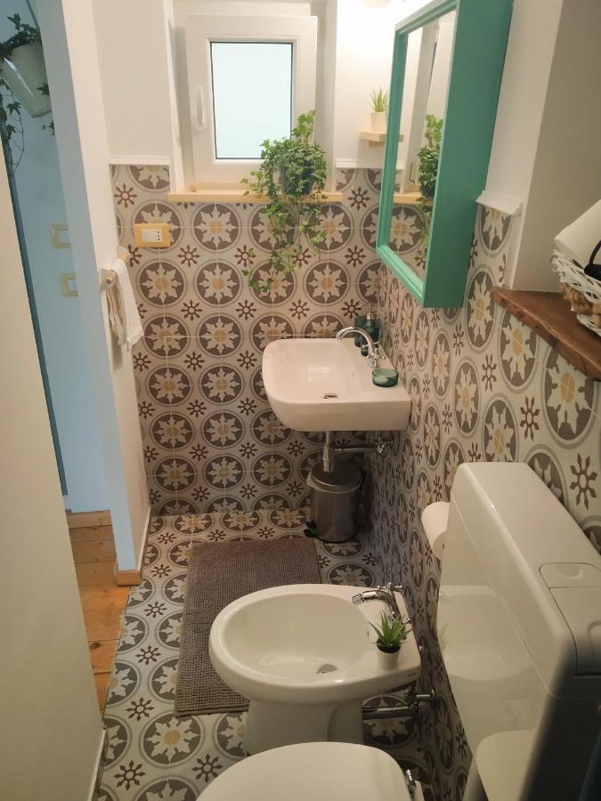Bed and Breakfast La Finestra Sul Cortile Атрі Екстер'єр фото