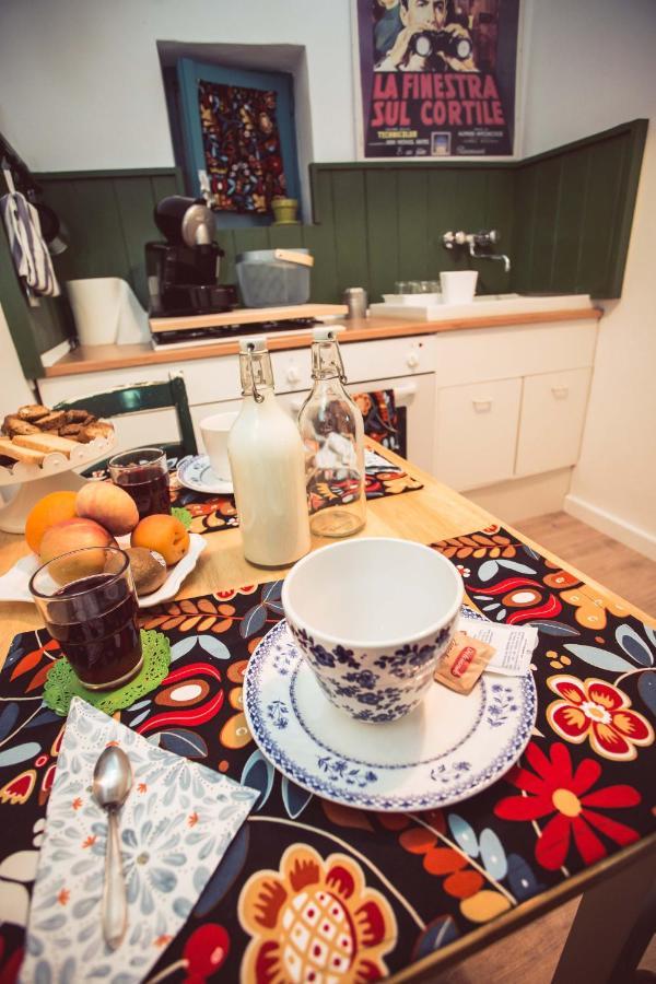 Bed and Breakfast La Finestra Sul Cortile Атрі Екстер'єр фото
