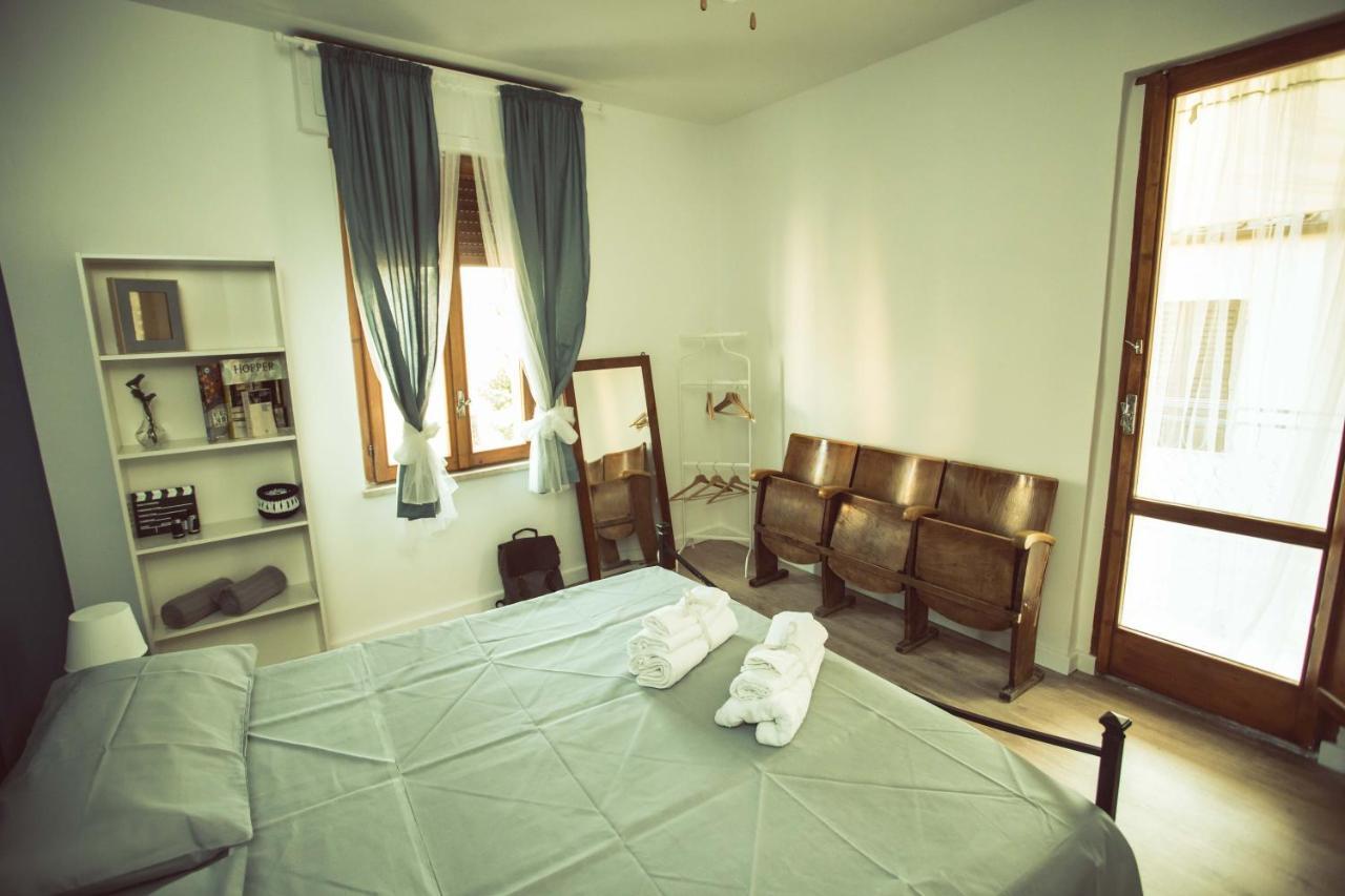 Bed and Breakfast La Finestra Sul Cortile Атрі Екстер'єр фото