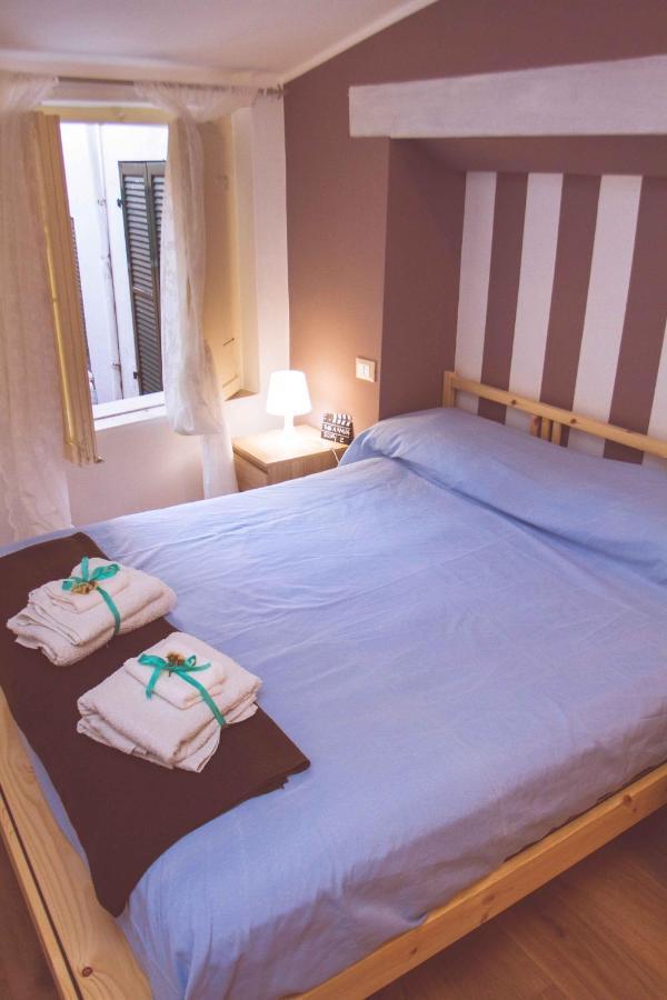 Bed and Breakfast La Finestra Sul Cortile Атрі Екстер'єр фото